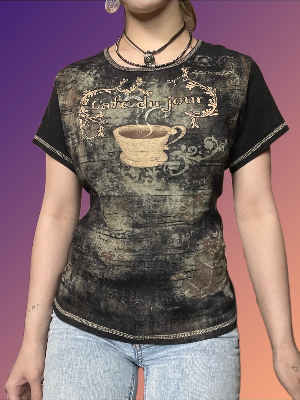 Cafe du Jour Black Graphic Tee – Vintage Coffee Cup Print Short-Sleeve Top ☕🖤